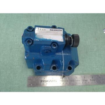 NEW OLD REXROTH DR30-5-52/100YV/12 HYDRAULIC VALVE