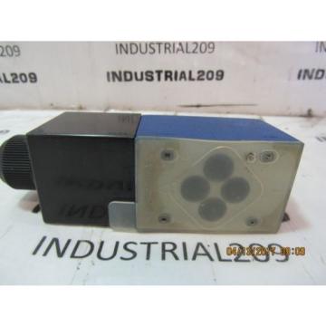 REXROTH HYDRAULIC VALVE 4WE6EA6X/EW110N9K4 NEW