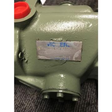 Vickers PV020B21SE1S21CM12 New Old Stock. Never Used Pump