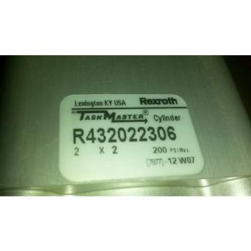 NEW REXROTH BOSCH GROUP TM-821000-03020 PNUEMATIC 2 X 2 CYLINDER