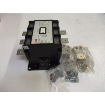 ABB EH700C-111 CONTACTOR *NEW IN BOX*