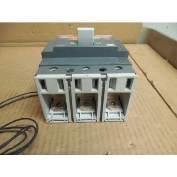 ABB BREAKER SACE TMAX T3S 225 225A 255 A AMP 480-600V VOLT 3 POLE T3S225