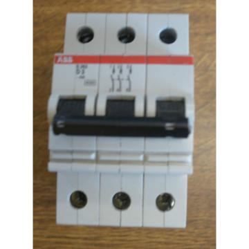 (2) ABB IEC 263 947-2 Circuit Breaker