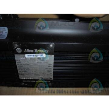 ALLEN BRADLEY 1326AB-B515E-21-K5 SER. C SERVO MOTOR (REMANUFACTURED)*NEW IN BOX*