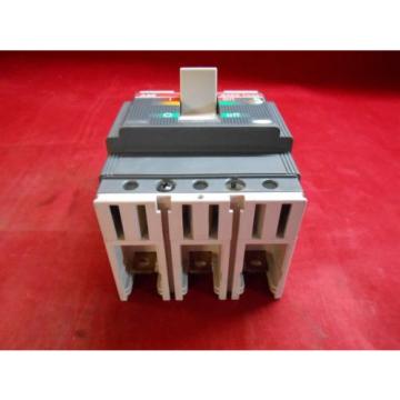 NEW ABB T2S020TW  SACE TMax  Circuit Breaker 3-P 20A 1SDA053893R1