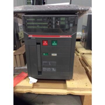 ABB Circuit Breaker E2S-A 12 1200 Amp SACE Emax E2 PR121/P Trip Unit