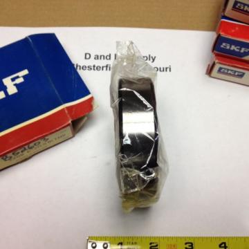 SKF Self-aligning ball bearings Poland Self-Aligning Ball Bearing, 2209 E-2RS1KTN9, 45mm ID, 85mm OD, New In Box