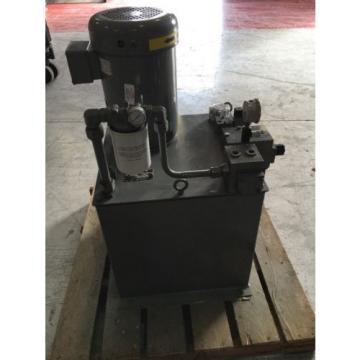 Parker Hydraulic H2B4.5MOPHKO/13 With Baldor 7.5 HP Motor 20 Gallon Tank  Pump