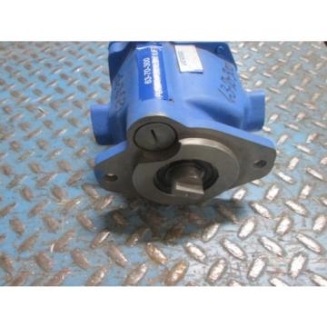Vickers Hydraulic Vane MPUB10LS21D12002 426435 16J000E Used Pump