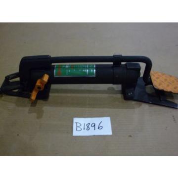 Burndy Y8FP Foot  Pump