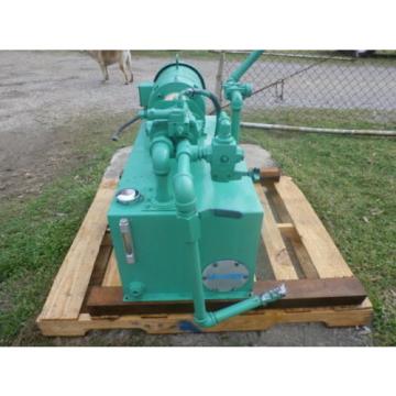 Vickers 35 Gallon Hydraulic Power Unit, W/ 10 Hp Baldor Motor Pump