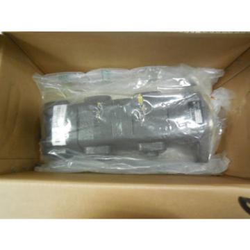 NEW VOLVO GEAR 20.3X VOE14602254 # 14602254 Pump