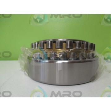 NSK NN3021KR SUPER PRECISION BEARING NN3021MBKRCC1P4 *NEW IN BOX*