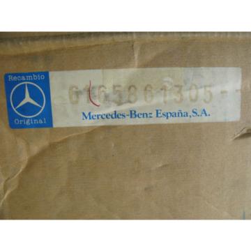 NOS GENUINE MERCEDES-BENZ 6165861305 PLAIN CAMSHAFT BEARING SET (616 586 13 05)