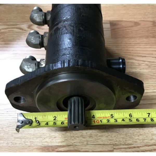 SAUER DANFOSS HYDRAULIC # 163D1315 Pump #7 image