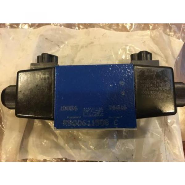 REXROTH DIRECTIONAL VALVE 4WE10G33/CW110N9K4 (R900536428) NEW #3 image