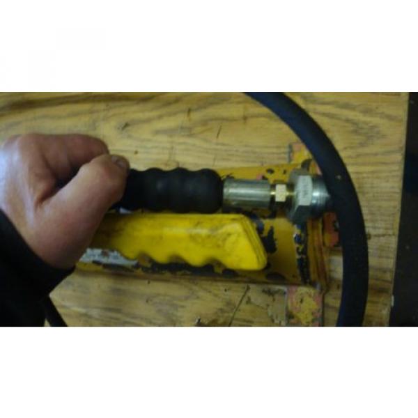 Enerpac Porta Power P80 Hydraulic Hand 10,000 PSI Pump #4 image