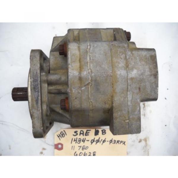 SATOH MITSUBISHI BOLEN SEIKI 1434 HYDRAULIC SAE B 14340010 03RPX Pump #1 image