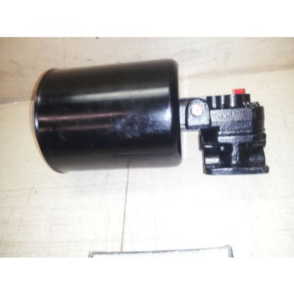 NOS Haldex Barnes Hydraulic w/ Filter 2398 PR1035 2670022 K18 Pump #2 image