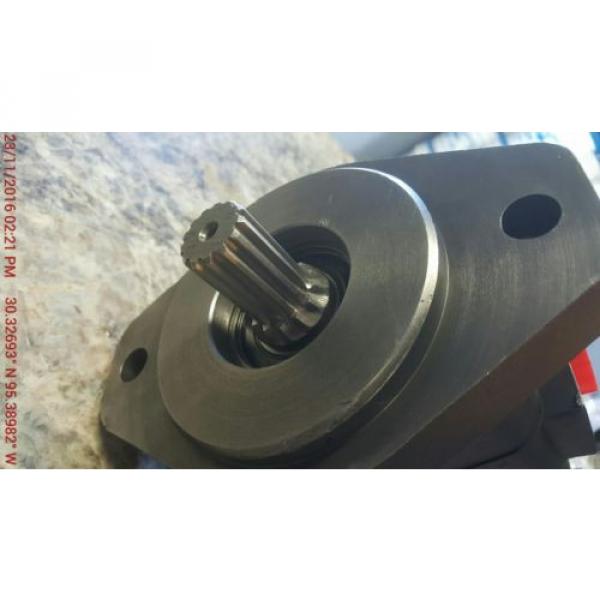 P2100C386AD211587, Permco, Hydraulic Gear  Pump #6 image