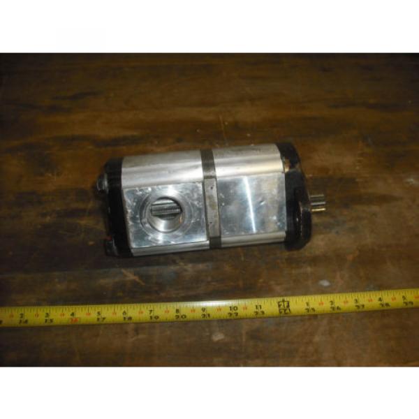 Hyundai Heavy Industries Hydraulic P/N 31LD40500 Pump #4 image