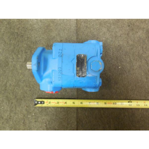 NEW VICKERS POWER STEERING # 8164882 VOLVO TRUCKS Pump #1 image