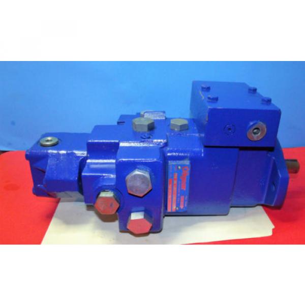 Oilgear Hydraulic PVW 06 LDAY CNNNTKR 02 W/Secondary C2042327  [323] Pump #3 image