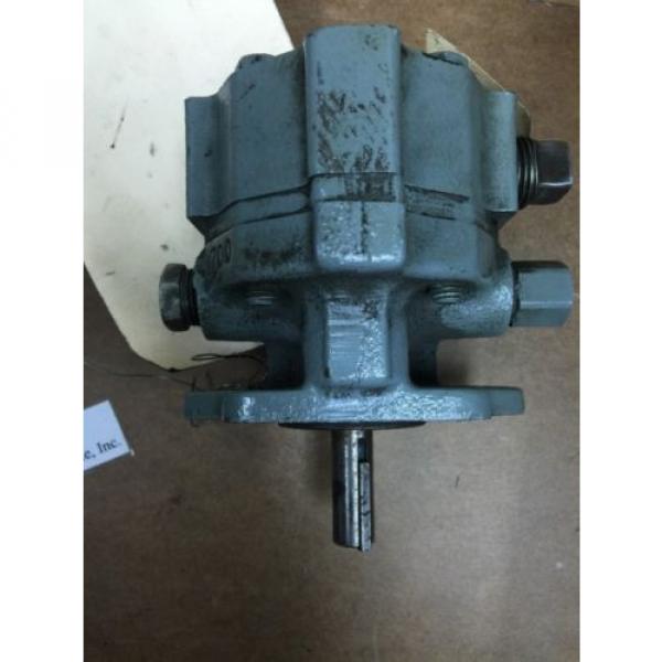 DANFOSS 15B1E1B2R20 499025 Hydraulic . Loc 45C Pump #6 image