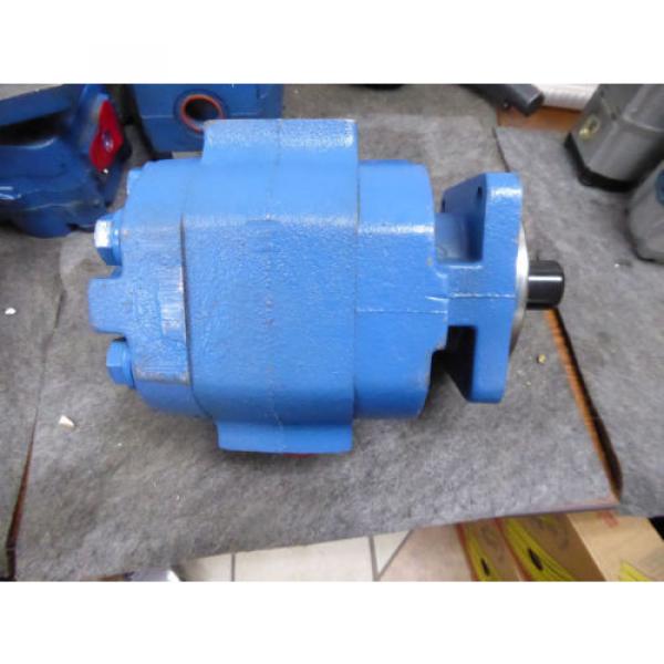 NEW PERMCO HYDRAULIC VP424C0FLDV Pump #2 image