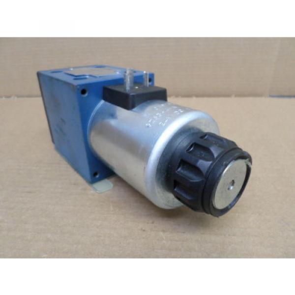 Rexroth 4WE10Y31/CG24N Hydraulic Valve #1 image