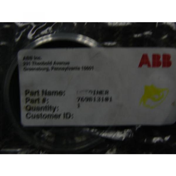 ABB INC. RETAINER 769B13101  *NEW IN FACTORY BAG*   I PC #1 image