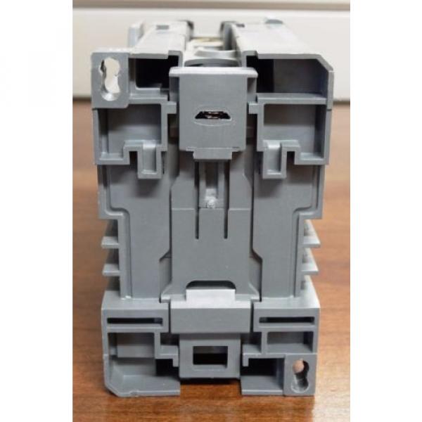 ABB BC30-30-00 3-Pole 24VDC Contactor #6 image