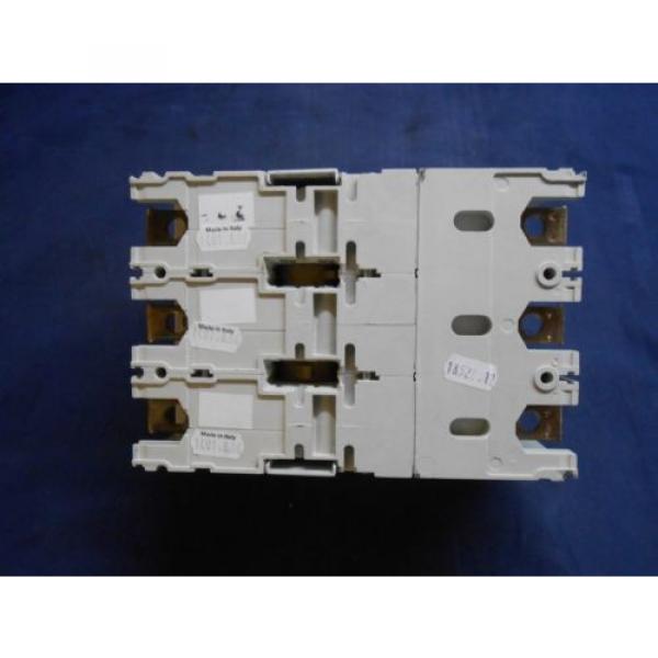 NEW In Box ABB T5NQ400TW Circuit Breaker 400Amp,3-Pole, 600V W/Assembled Acess. #8 image