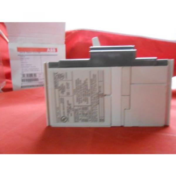 ABB New In Box T2H030TW 1SDA053919R1 30 amp 3 pole tmax #4 image