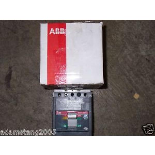 NEW ABB Tmax T2H 3 POLE 40 AMP 480V BREAKER #1 image