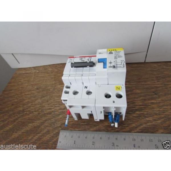 ABB S261-NA C10 10AMP CIRCUIT BREAKER S2-H CONTACT D62 GFCI Earth Leakage #1 image