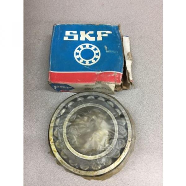 NEW IN BOX SKF SPHERICAL ROLLER BEARING 22213 CCK/C3 W33 #1 image