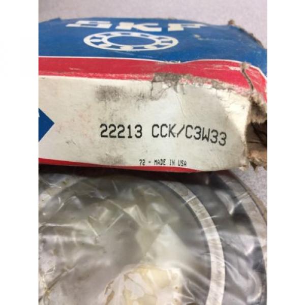 NEW IN BOX SKF SPHERICAL ROLLER BEARING 22213 CCK/C3 W33 #2 image