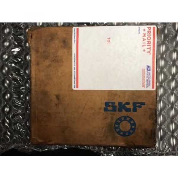 SKF 22318 CC/W33 SPHERICAL ROLLER BEARING 90MM ID X 190MM OD X 64MM WIDTH NEW !! #1 image