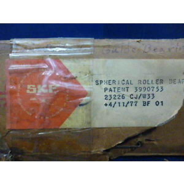 SKF 23226 CJ/W33 Spherical Roller Bearing #1 image