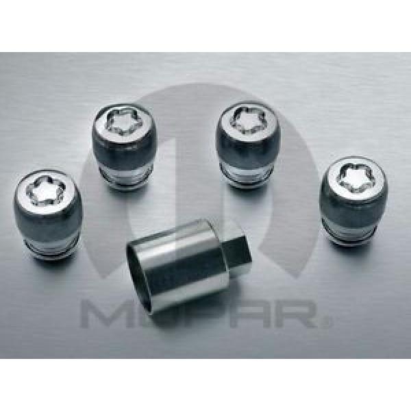 14-16 Fiat 500L New Wheel Lock Kit with 4 Locking Nuts Mopar Factory Oem #1 image