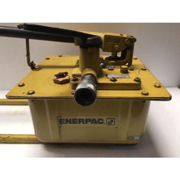 Enerpac P462 Hydraulic Hand 700 Bar/10,000 PSI Pump #2 image