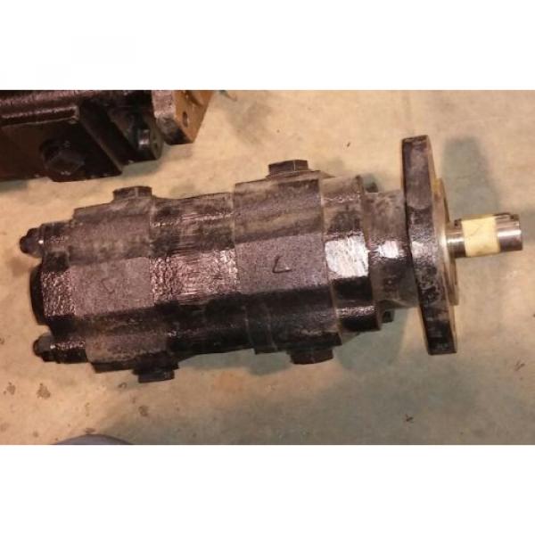 COMMERCIAL INTERTECH / PARKER HYDRAULIC Tandem/Dual Gears Pump #1 image