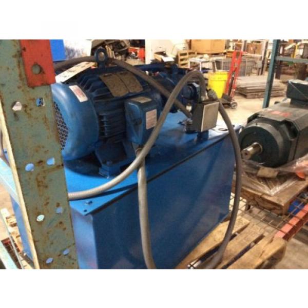 Vickers 15hp hydraulic pump w/tank, 411AK00079A, PSSCA1060P045DX, Eaton System  Pump #4 image