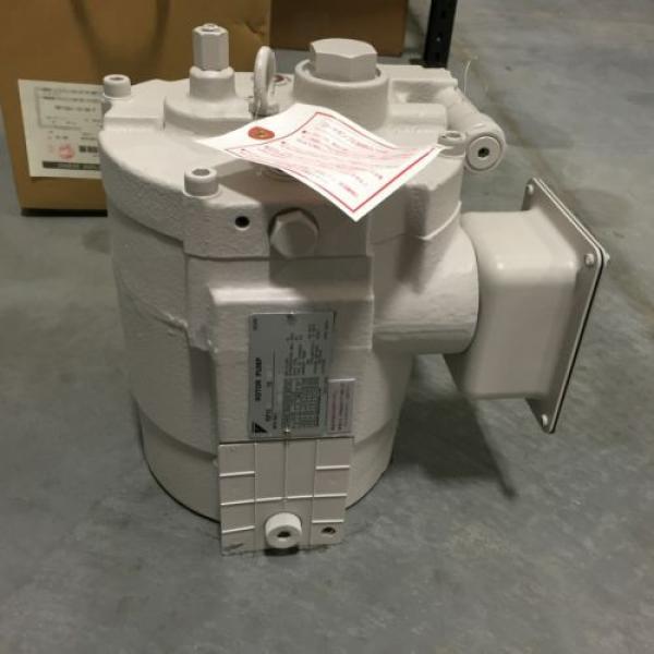 Daikin Rotor RP15A11530T Pump #3 image