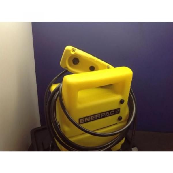 ENERPAC PUJ1201E ELECTRIC HYDRAULIC 3 WAY 2 POSITION 1 GAL. 230V/0.5HP NEW Pump #4 image