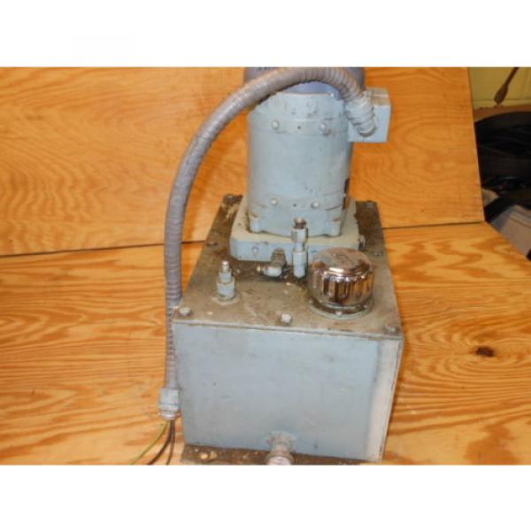 Delta Power Hydraulics Model B4 Hydraulic 3 PH 1.5 HP #2 Pump #5 image