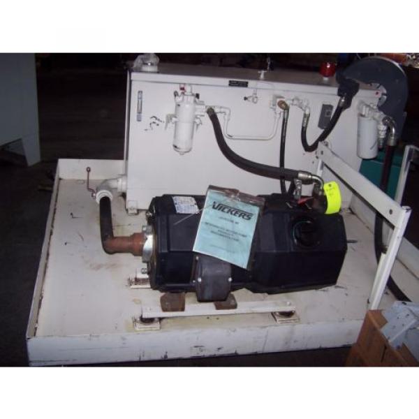 VICKERS 30 HP INTEGRATED MOTOR HYDRAULIC POWER UNIT MP22B1RP98C11AF120 Pump #1 image