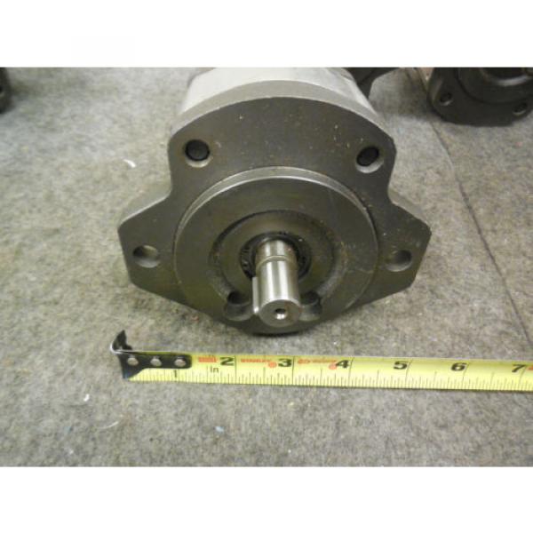 NEW BOSCH GEAR 0510225011 # 0 510 225 011 Pump #3 image