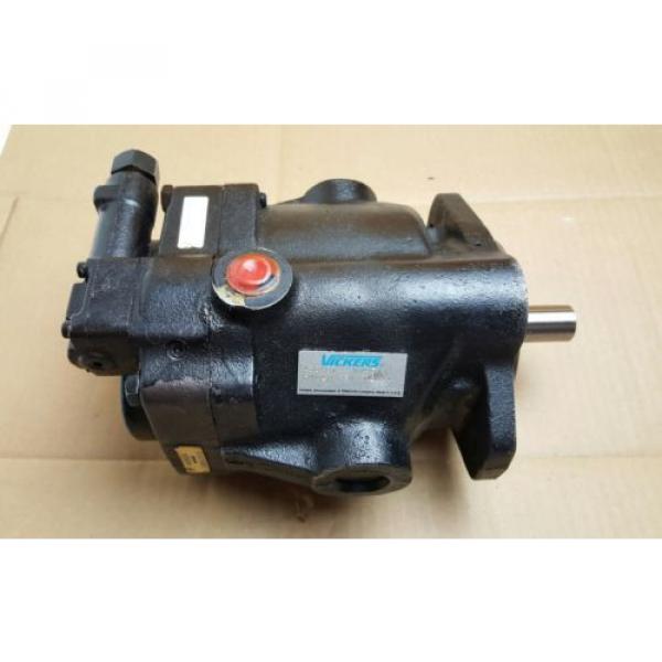 VICKERS PVB 10 RSY 30CM11 VARIABLE DISPLACEMENT HYDRAULIC AXIAL PISTON   Pump #1 image